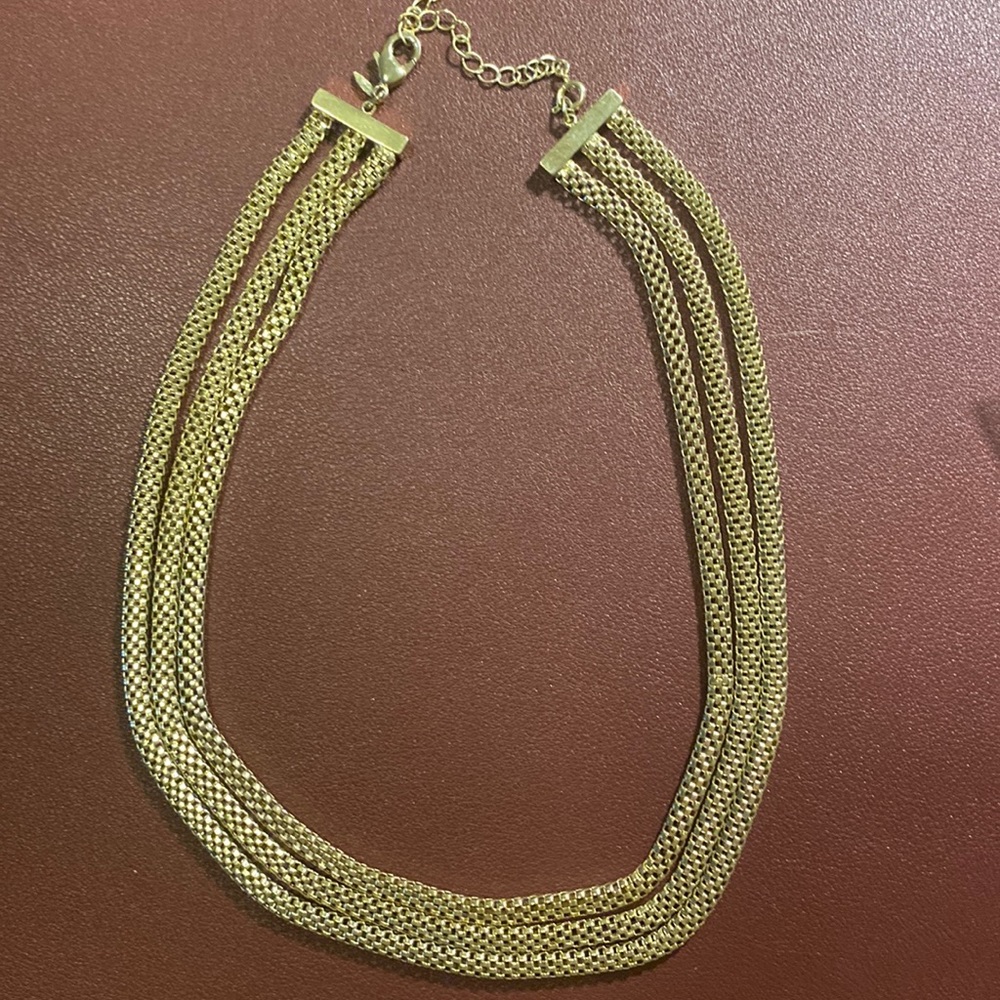 Gold 3 chain necklace